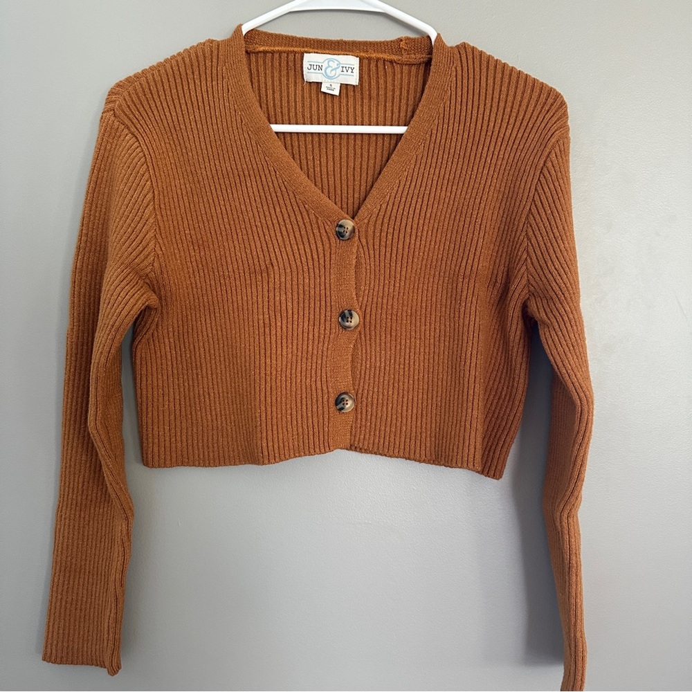 Jun & Ivy camel colored cardigan v neck sweater cropped juniors small